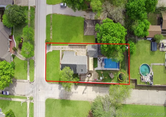 2nd image of 1316 Stanley Sw, Ardmore, OK 73401 | MLS# 2612924