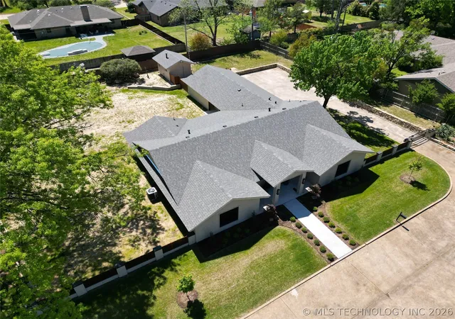 4th image of 2200 Cloverleaf Pl, Ardmore, OK 73401 | MLS# 2612933