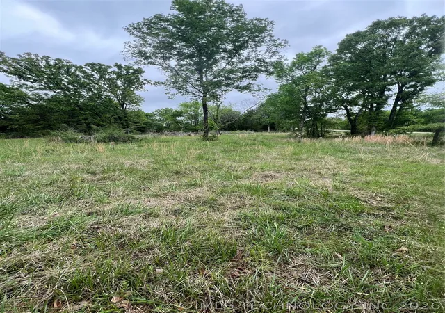Homes for sale in Hugo, OK | 1162 N County Road 4280 Road, Hugo, OK 74743 | MLS# 2612992
