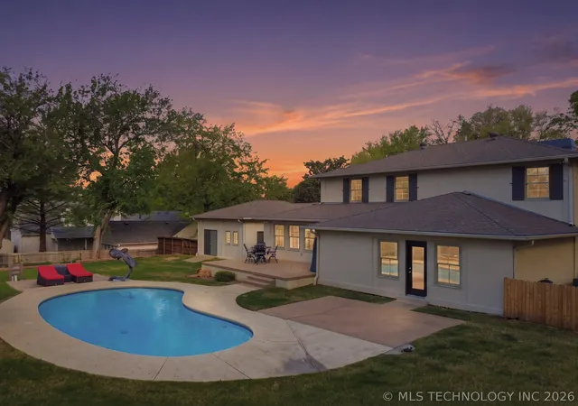 Homes for sale in Tulsa, OK | 2264 E 37th St, Tulsa, OK 74105 | MLS# 2613033