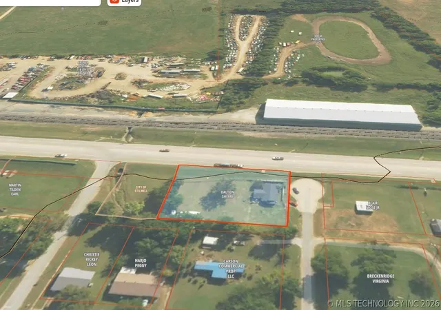 Homes for sale in Stilwell, OK | 1 W Pine St, Stilwell, OK 74960 | MLS# 2612845