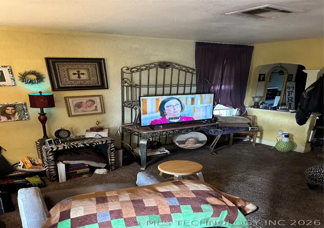 3rd image of 6621 N Peoria Ave, Tulsa, OK 74126 | MLS# 2613081