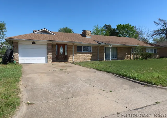 1st image of 3606 Idaho Ave, Bartlesville, OK 74006 | MLS# 2612271