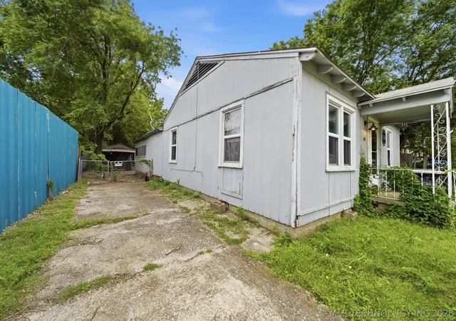 Homes for sale in Tulsa, OK | 1431 St Louis Ave, Tulsa, OK 74106 | MLS# 2612896
