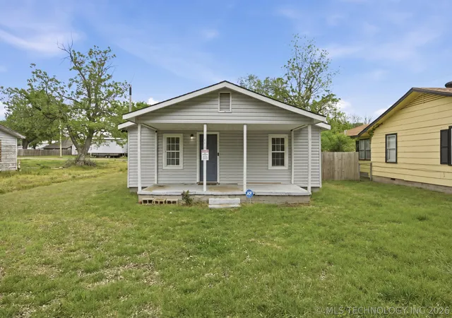 Homes for sale in Dewar, OK | 110 S Broadway St, Dewar, OK 74431 | MLS# 2613054
