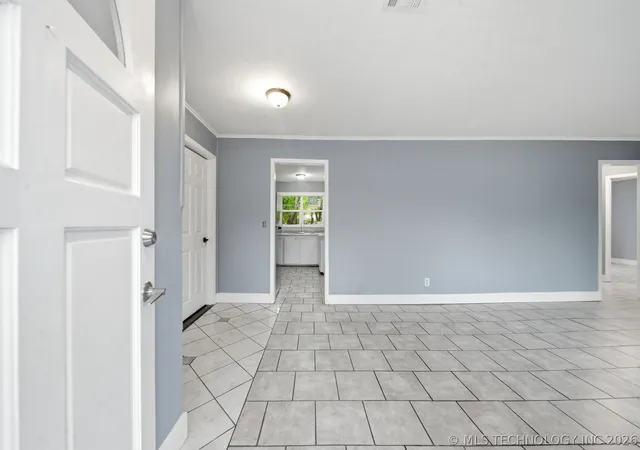 5th image of 6423 N Wheeling Ave, Tulsa, OK 74130 | MLS# 2613112