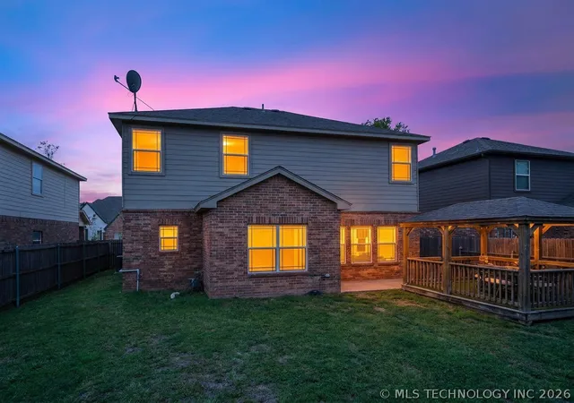 Homes for sale in Jenks, OK | 1917 W K Ct, Jenks, OK 74037 | MLS# 2612686