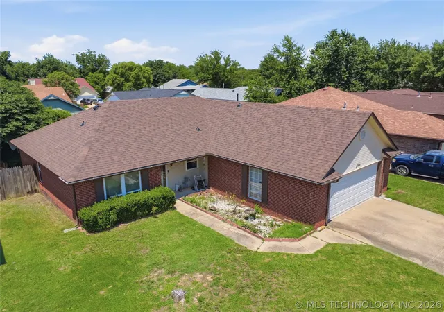 Homes for sale in Claremore, OK | 614 W 20Th St S, Claremore, OK 74019 | MLS# 2612043