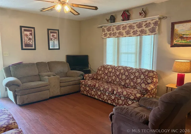 Homes for sale in Maud, OK | 416 W Ash St, Maud, OK 74854 | MLS# 2613313