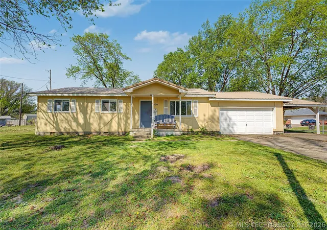 2nd image of 520 Meadowlark Ln, Commerce, OK 74339 | MLS# 2613348