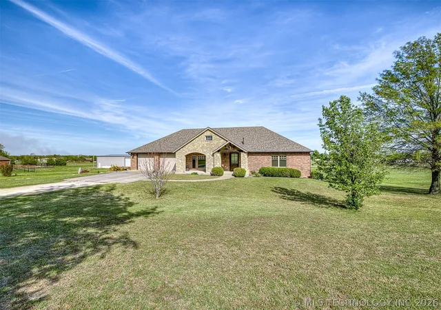 Homes for sale in Collinsville, OK | 40800 N 3988 Rd, Collinsville, OK 74021 | MLS# 2613297