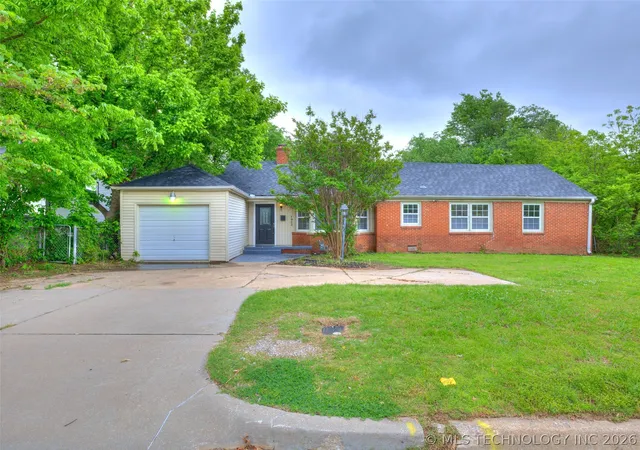 2nd image of 1923 N Elwood Ave, Tulsa, OK 74106 | MLS# 2613350