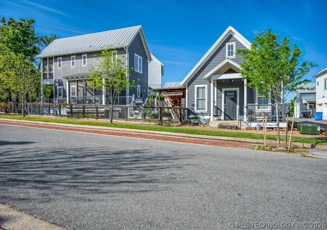 Homes for sale in Carlton Landing, OK | 37 Firefly Ln, Carlton Landing, OK 74432 | MLS# 2613401