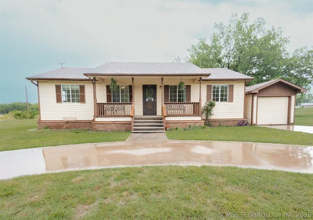 Homes for sale in Burneyville, OK | 32 Holiday Rd, Burneyville, OK 73430 | MLS# 2611152