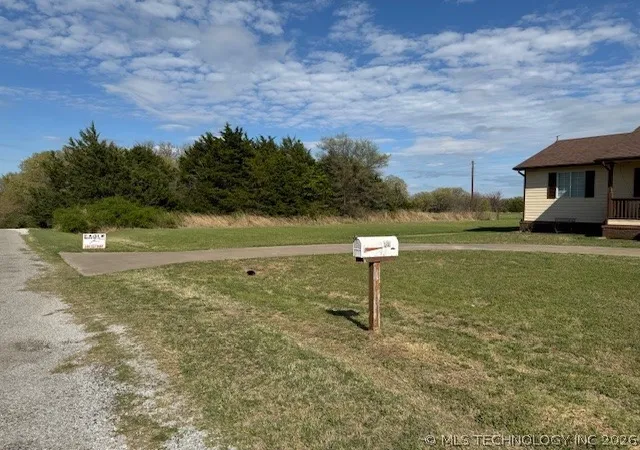 Homes for sale in Burneyville, OK | 32 Holiday Rd, Burneyville, OK 73430 | MLS# 2611152