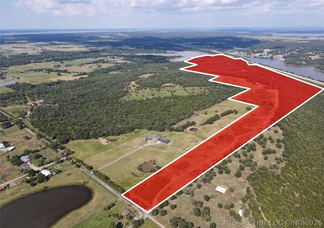 3rd image of 933 Higgins Rd, Indianola, OK 74442 | MLS# 2613430