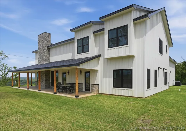 Photo 4 of Sale Pending at 34750 S Falcon Crst Ln, Cookson, OK 74427 | MLS# 2613492 | Listing updated on 2026-08-20
