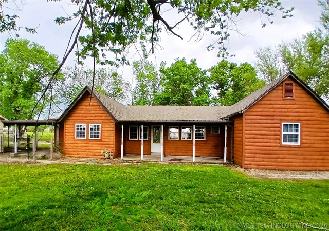 Homes for sale in Nowata, OK | 642 Mississippi St, Nowata, OK 74048 | MLS# 2613548