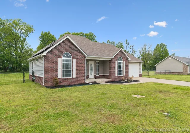 Photo 1 of Single family home for sale at 42 Winfield Dr, Inola, OK 74036 | MLS# 2613245 | Listing updated on 2026-08-25