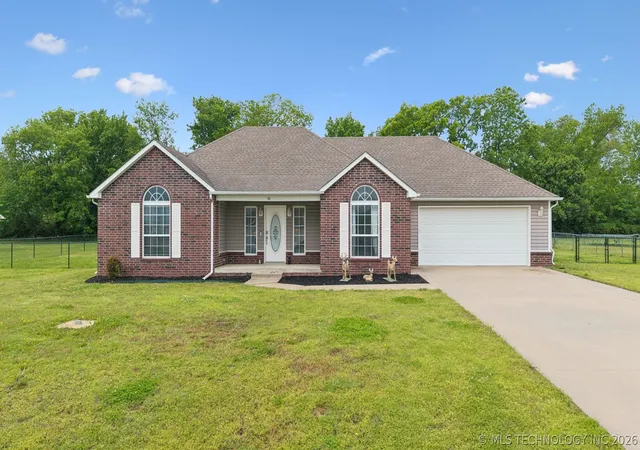 Homes for sale in Inola, OK | 42 Winfield Dr, Inola, OK 74036 | MLS# 2613245