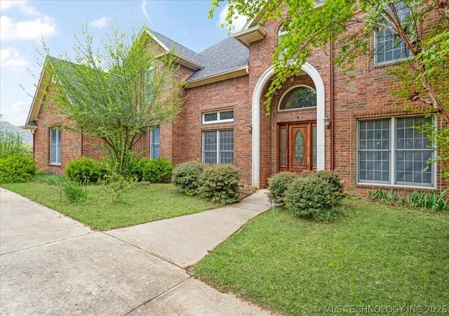 Photo 3 of Sale Pending at 2534 Wilson, Durant, OK 74701 | MLS# 2613298 | Listing updated on 2026-08-20
