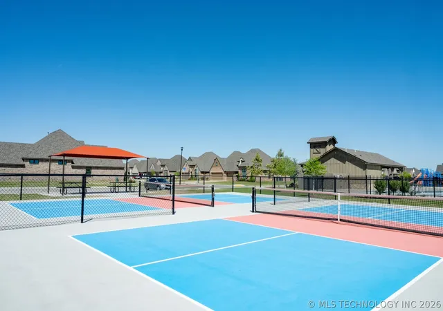 3rd image of 2827 E Liberty Pl, Broken Arrow, OK 74014 | MLS# 2613679