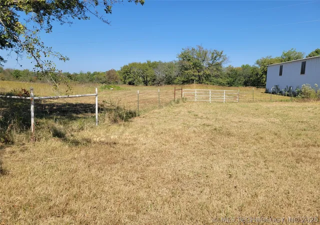 5th image of 102 James Thomas, Eufaula, OK 74432 | MLS# 2613694