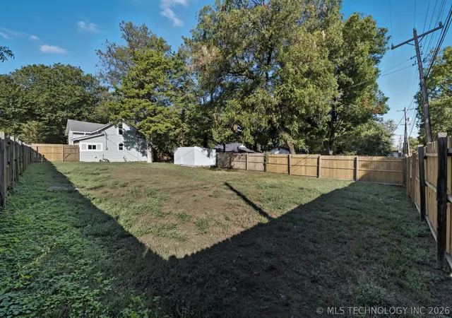 17th image of 611 N Division St, Cleveland, OK 74020 | MLS# 2613706