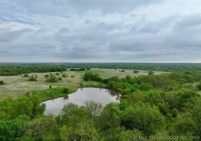 Homes for sale in Elmore City, OK | 22099 E County Road 1710, Elmore City, OK 73433 | MLS# 2612757