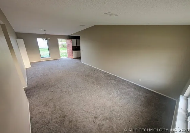 18th image of 522 Highland Dr, Bartlesville, OK 74003 | MLS# 2613715