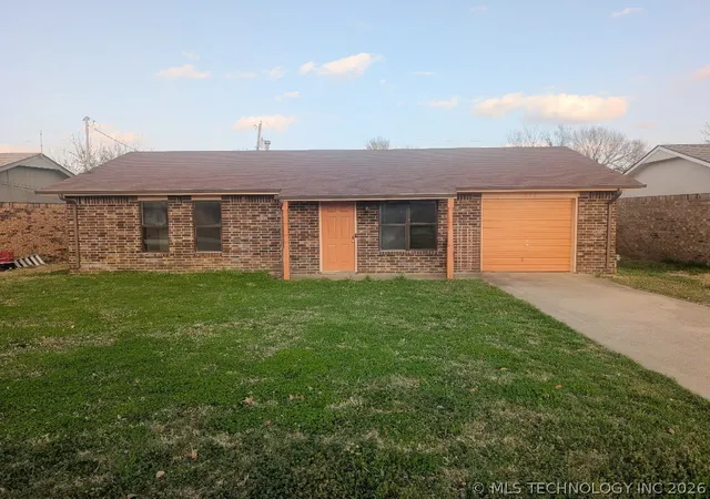 1st image of 522 Highland Dr, Bartlesville, OK 74003 | MLS# 2613715