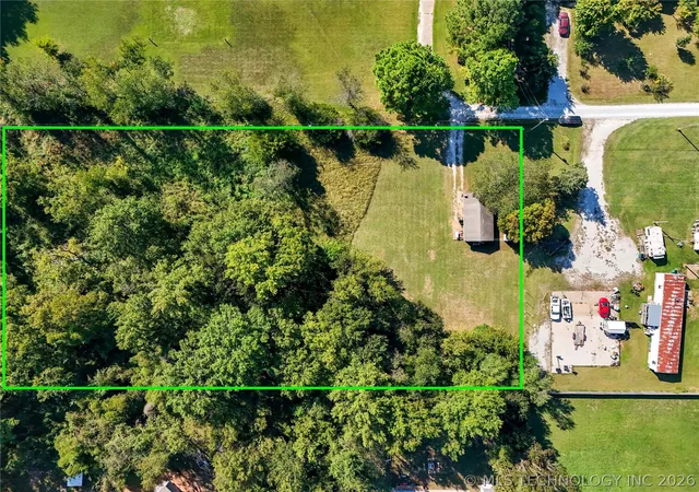 Homes for sale in Grove, OK | 63176 E 282 Rd, Grove, OK 74344 | MLS# 2613654