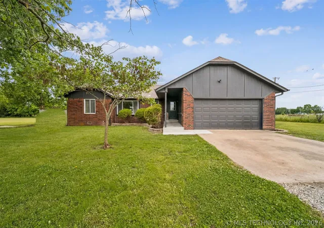 Homes for sale in Owasso, OK | 11412 N 193rd East Ave, Owasso, OK 74055 | MLS# 2613749