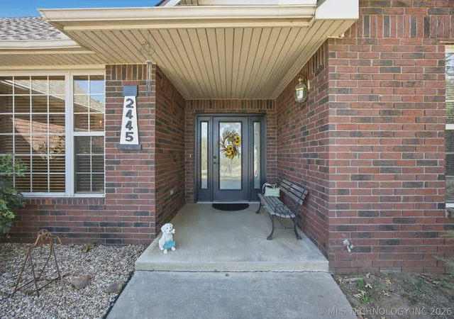 3rd image of 2445 Avalon Dr, Eufaula, OK 74432 | MLS# 2613586
