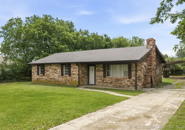 3rd image of 263 Wisteria St, Lone Grove, OK 73443 | MLS# 2611651