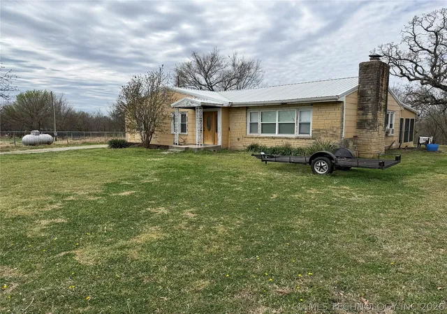 Homes for sale in Ramona, OK | 402151 W 3200 Rd, Ramona, OK 74061 | MLS# 2611418