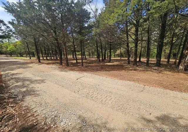 Photo 1 of Land for sale at Lakeview Dr, Crescent, OK 73028 | MLS# 2613959 | Listing updated on 2026-04-23