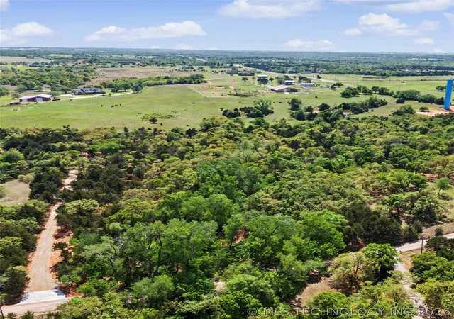 Photo 3 of Land for sale at Lakeview Dr, Crescent, OK 73028 | MLS# 2613959 | Listing updated on 2026-04-23