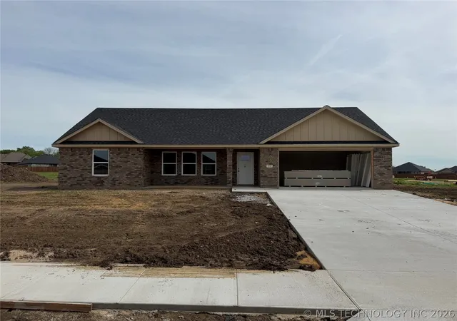 Homes for sale in Durant, OK | 3114 Secretariat St, Durant, OK 74701 | MLS# 2613987