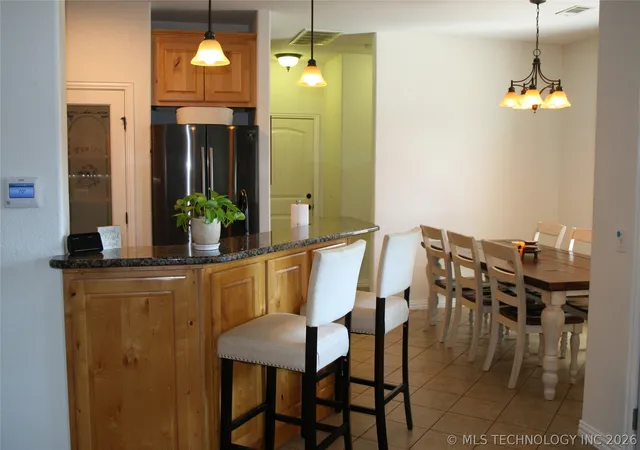 5th image of 412 Wandering, Ardmore, OK 73401 | MLS# 2614003