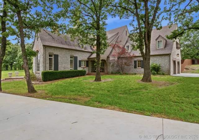 3rd image of 2315 N 60 St W, Muskogee, OK 74401 | MLS# 2614018