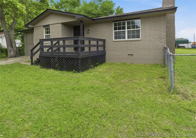 Photo 2 of Single family home for sale at 271 East 2nd, Atoka, OK 74525 | MLS# 2614051 | Listing updated on 2026-07-29