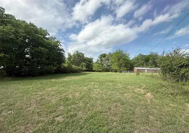 Homes for sale in Fort Gibson, OK | 602 Cemetery Rd, Fort Gibson, OK 74434 | MLS# 2614052