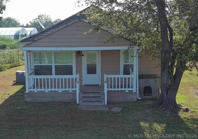 Photo 2 of Sale Pending at 28360 Arbeka Rd, Henryetta, OK 74437 | MLS# 2614217 | Listing updated on 2026-08-26