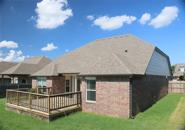 Homes for sale in Glenpool, OK | 13672 S Kenosha Ave, Glenpool, OK 74033 | MLS# 2614273