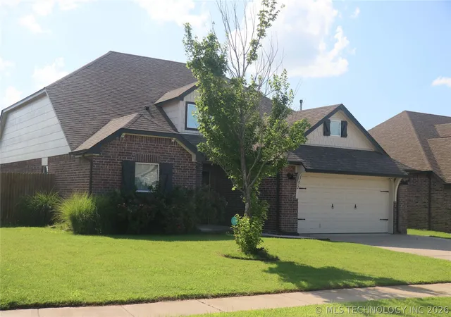 Homes for sale in Glenpool, OK | 13672 S Kenosha Ave, Glenpool, OK 74033 | MLS# 2614273