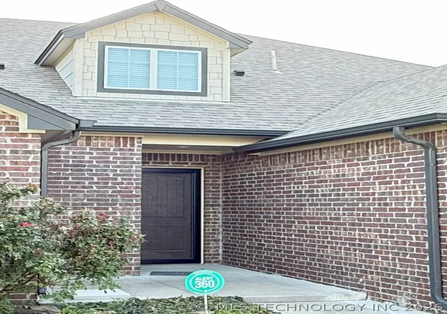 Homes for sale in Glenpool, OK | 13672 S Kenosha Ave, Glenpool, OK 74033 | MLS# 2614273
