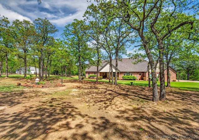 5th image of 3710 E Mountain Rd, Bartlesville, OK 74003 | MLS# 2611790