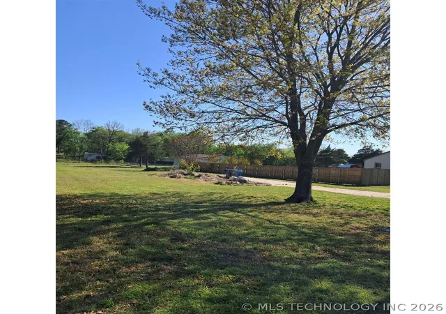 Photo 3 of Land for sale at 622 Indiana Ave, Mc Alester, OK 74501 | MLS# 2614326 | Listing updated on 2026-04-21