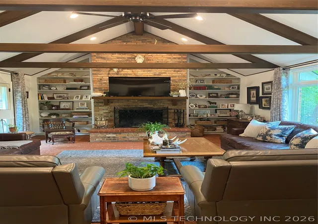 Photo 2 of Single family home for sale at 5960 Rolling Oaks Ln, Muskogee, OK 74401 | MLS# 2614363 | Listing updated on 2026-08-20